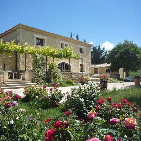 Bed and Breakfast Mas Saint-Joseph à Fontvieille Extérieur photo