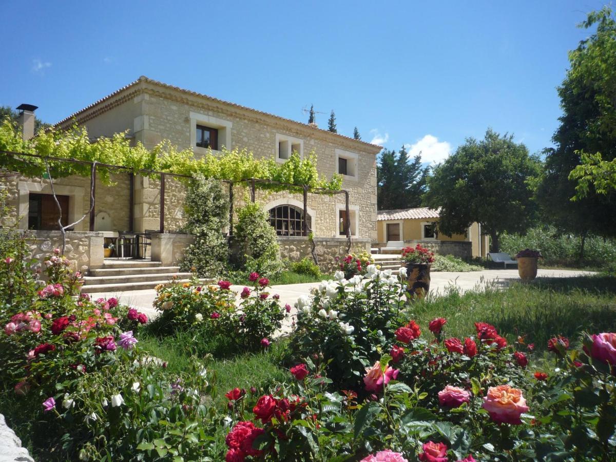 Bed and Breakfast Mas Saint-Joseph à Fontvieille Extérieur photo