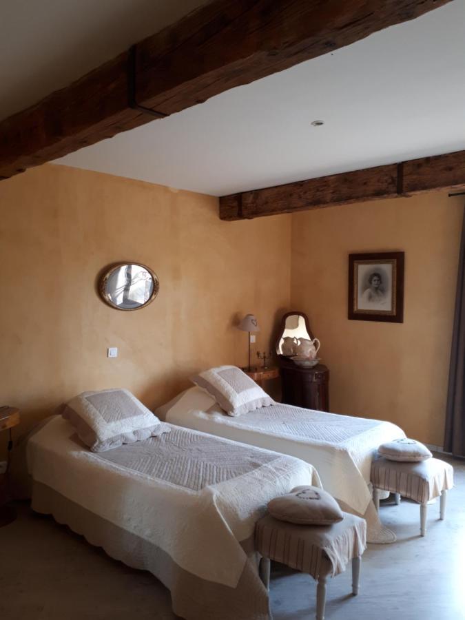 Bed and Breakfast Mas Saint-Joseph à Fontvieille Extérieur photo